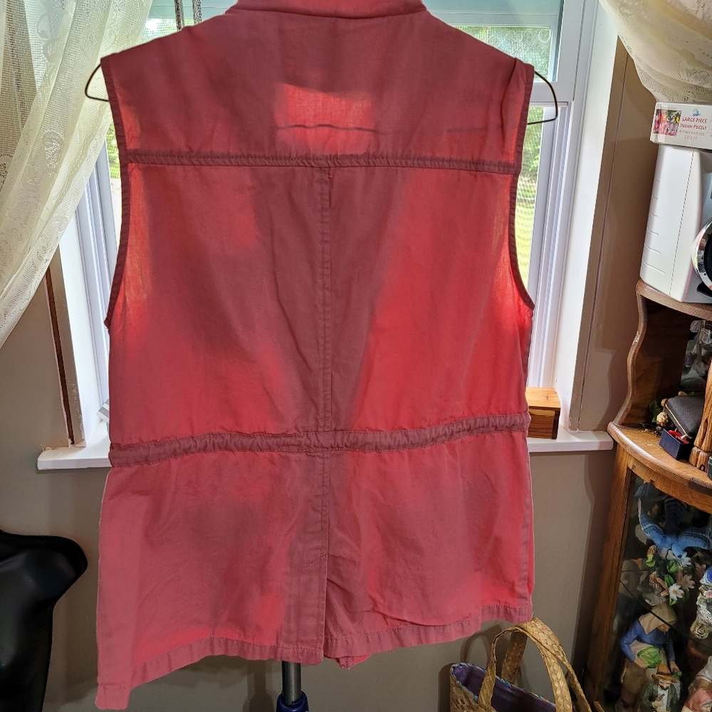 C'ESTTOI, Size M, Pink Vest. Women's - Picture 8 of 13